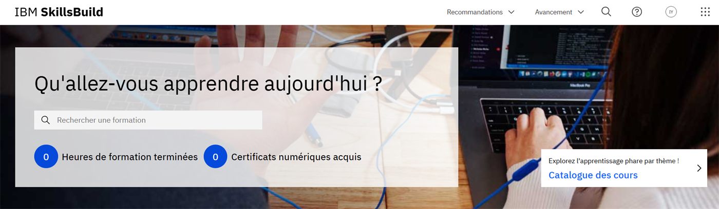 Capture d’écran de l’espace IBM SkillsBuild : recherche de formation et accès au catalogue des cours
